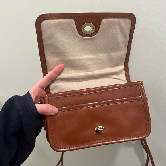 Vintage coach brown leather crossbody - Picture 3 of 8